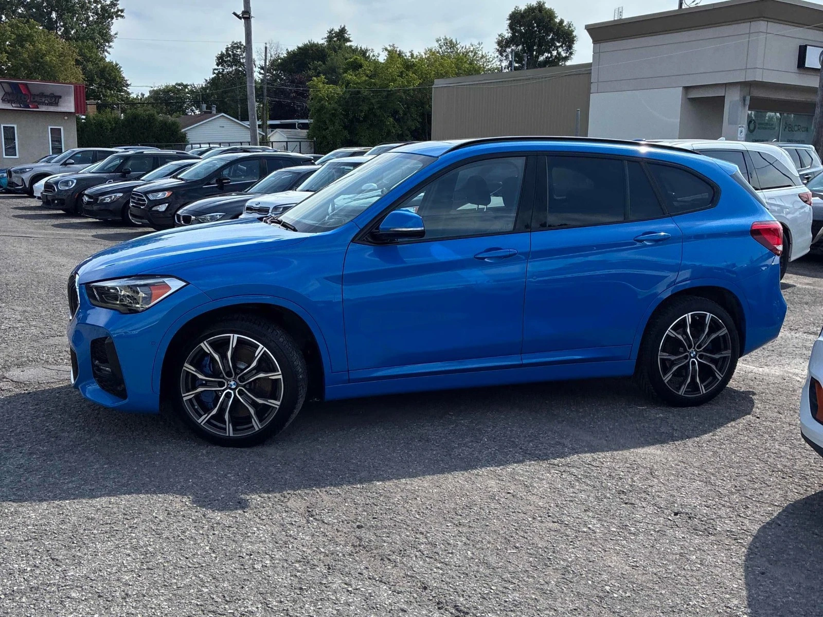 BMW X1 xDrive28i ЦЕНА ДО БЪЛГАРИЯ АВТОКРЕДИТ, снимка 3 - Автомобили и джипове - 55653356
