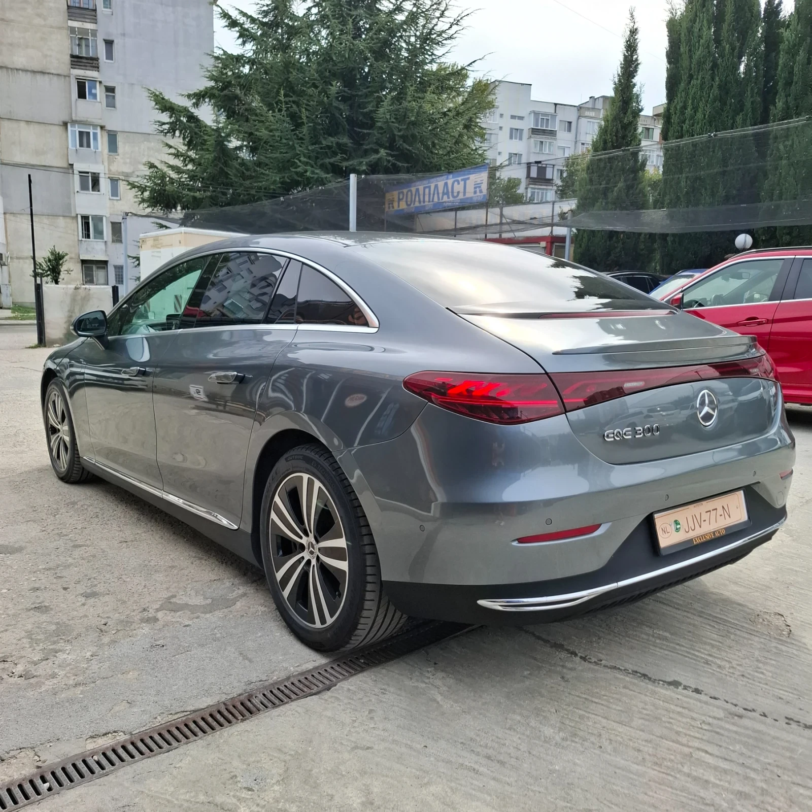 Mercedes-Benz EQE EQE 300 , снимка 6 - Автомобили и джипове - 56139354