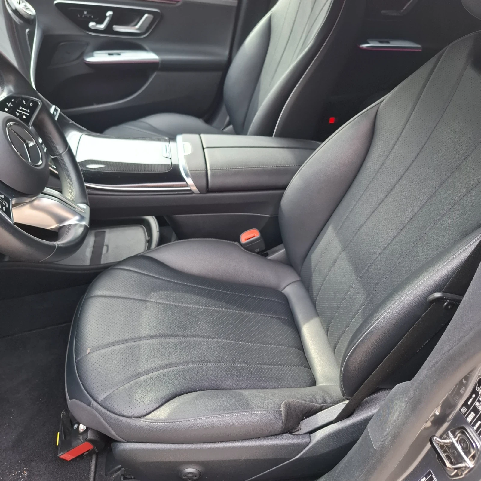 Mercedes-Benz EQE EQE 300 , снимка 11 - Автомобили и джипове - 56139354