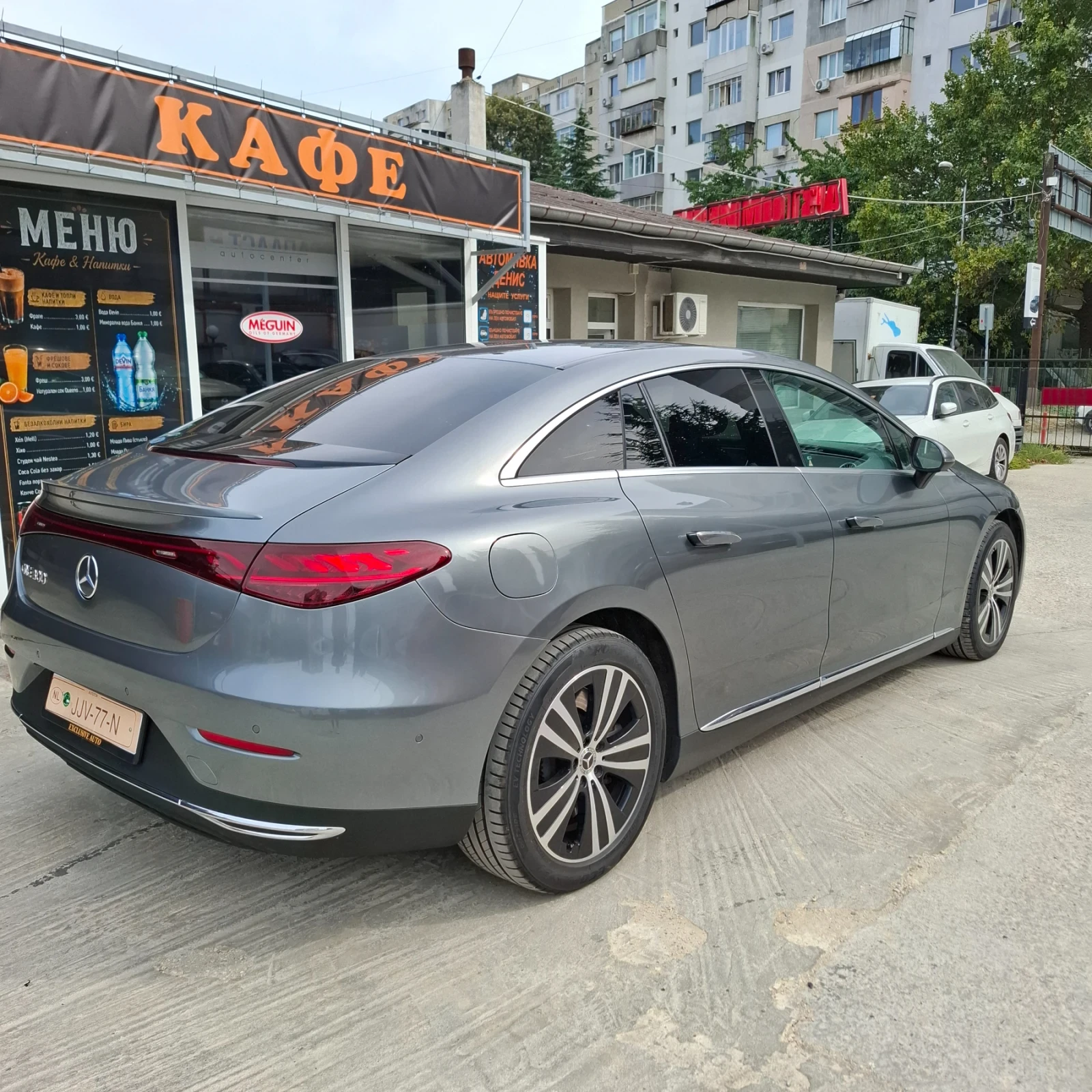 Mercedes-Benz EQE EQE 300 , снимка 4 - Автомобили и джипове - 56139354