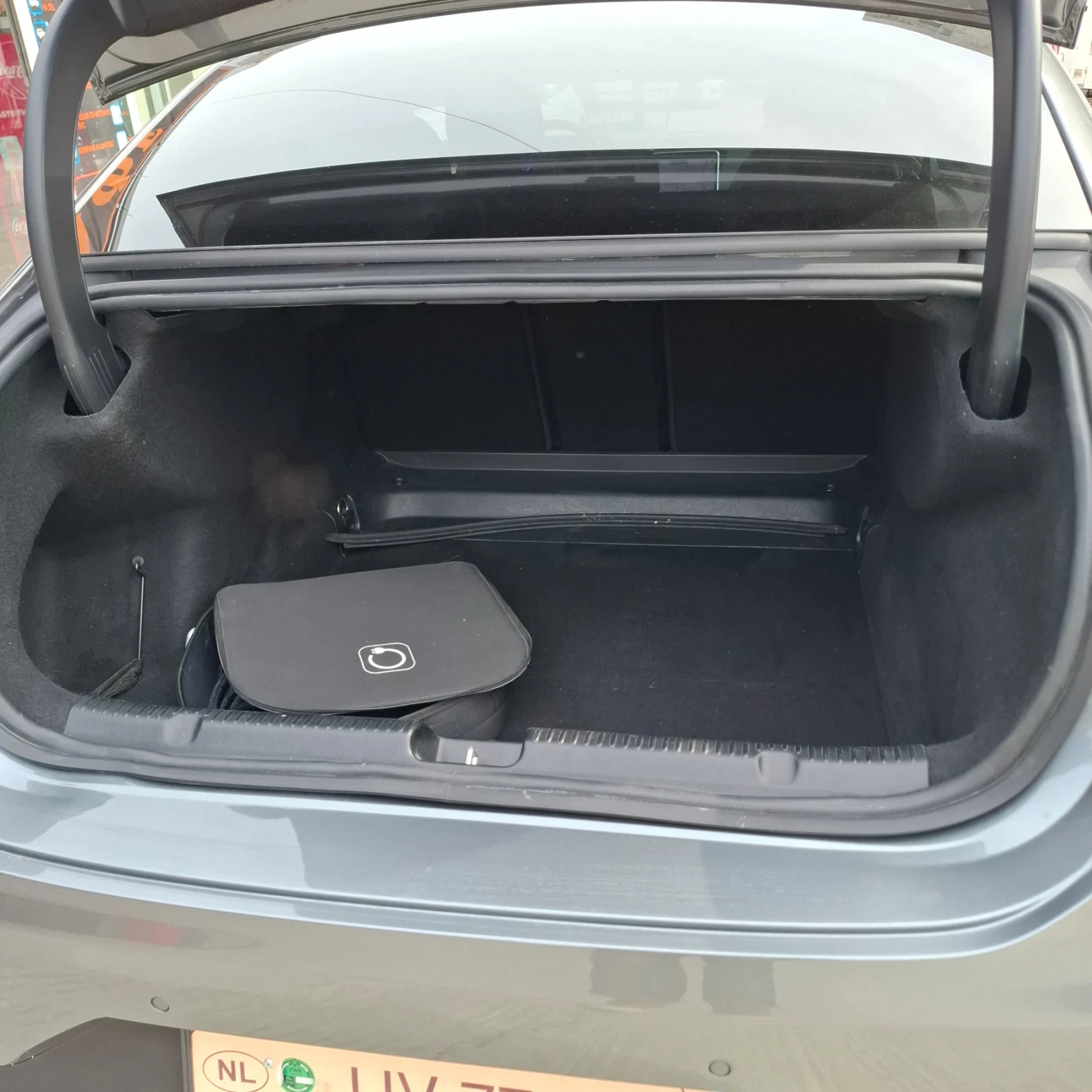 Mercedes-Benz EQE EQE 300 , снимка 14 - Автомобили и джипове - 56139354