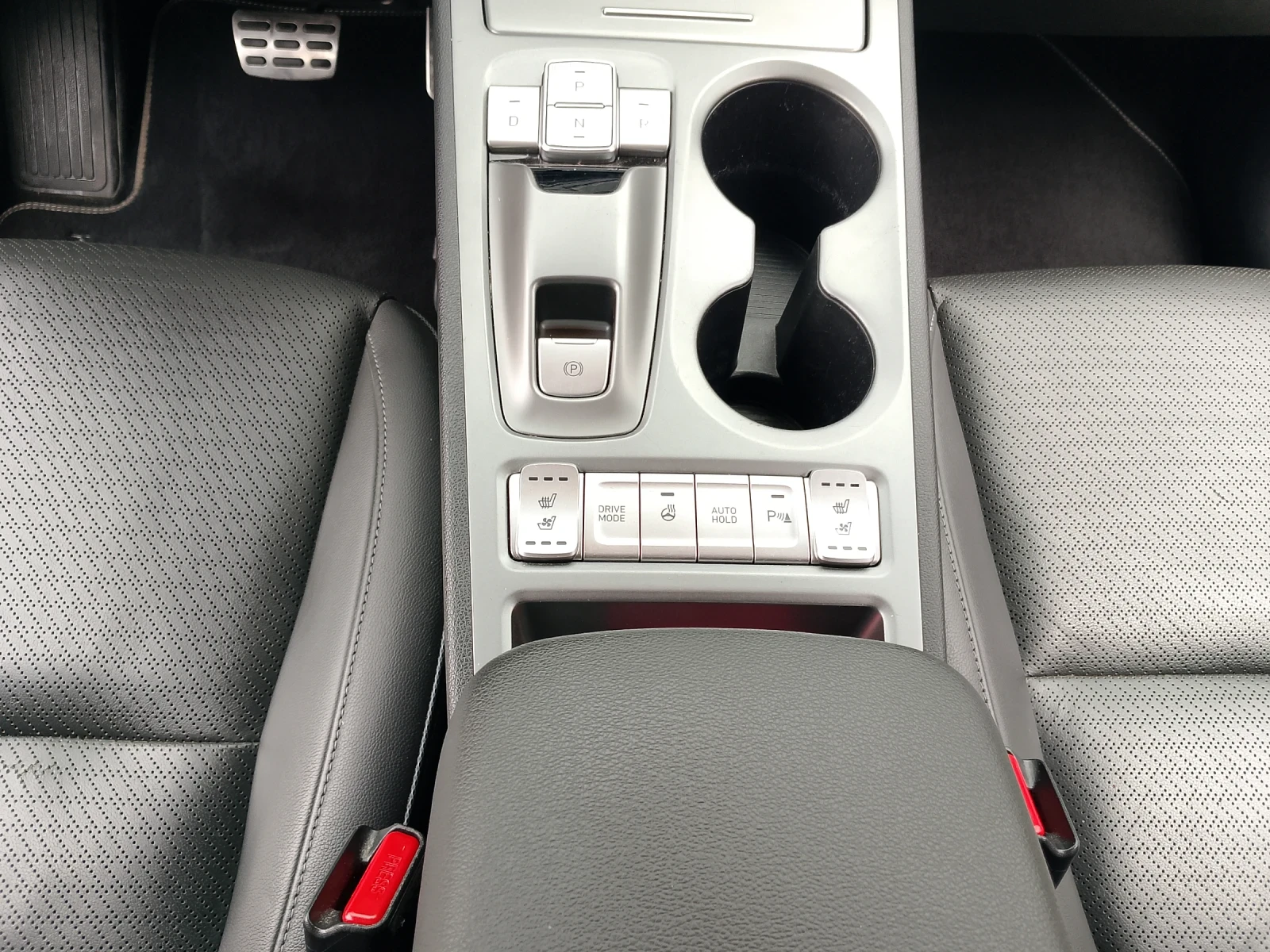 Hyundai Kona Electric , снимка 9 - Автомобили и джипове - 56162120