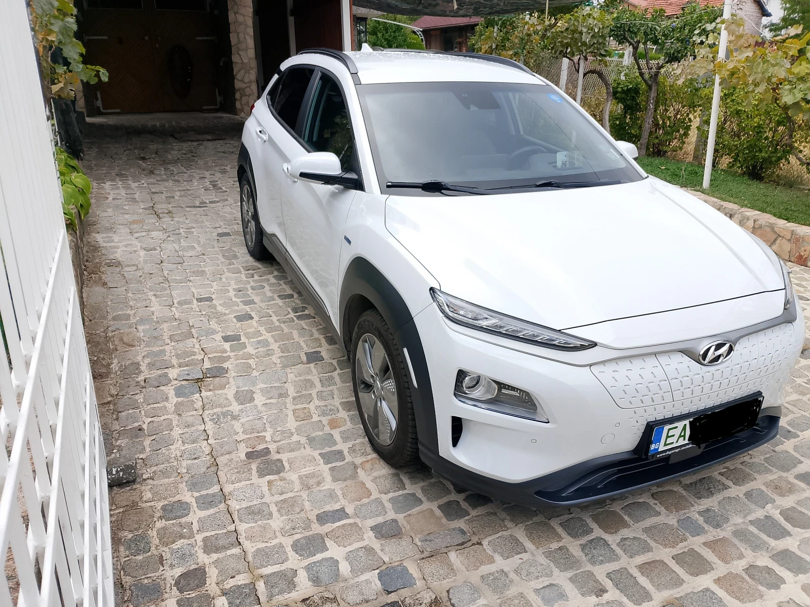 Hyundai Kona Electric , снимка 3 - Автомобили и джипове - 56162120