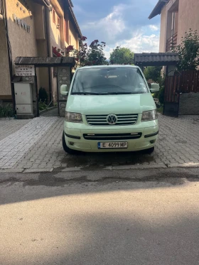     VW Caravelle