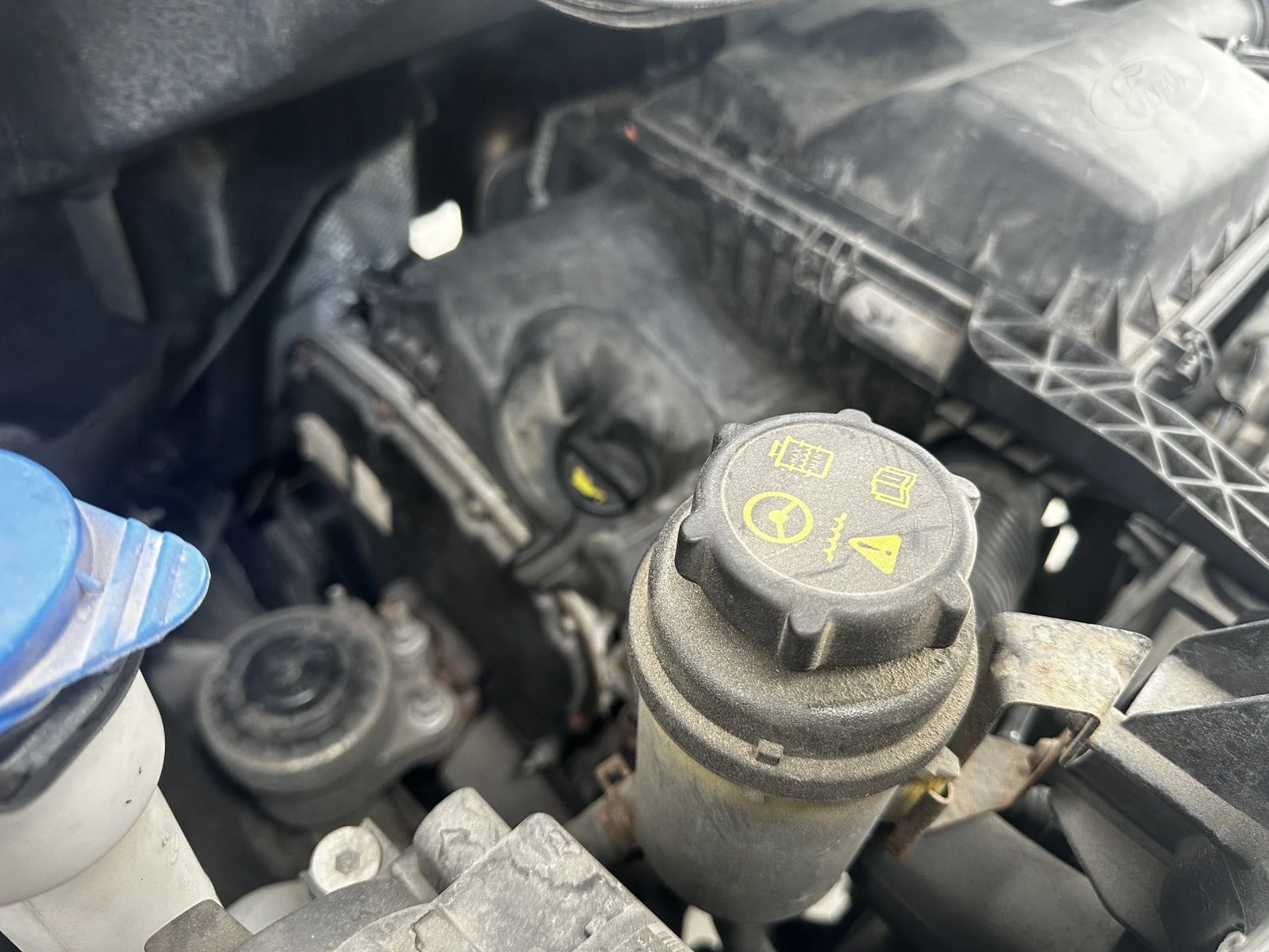Ford Transit 2.2TDCI 6скорости  - изображение 5