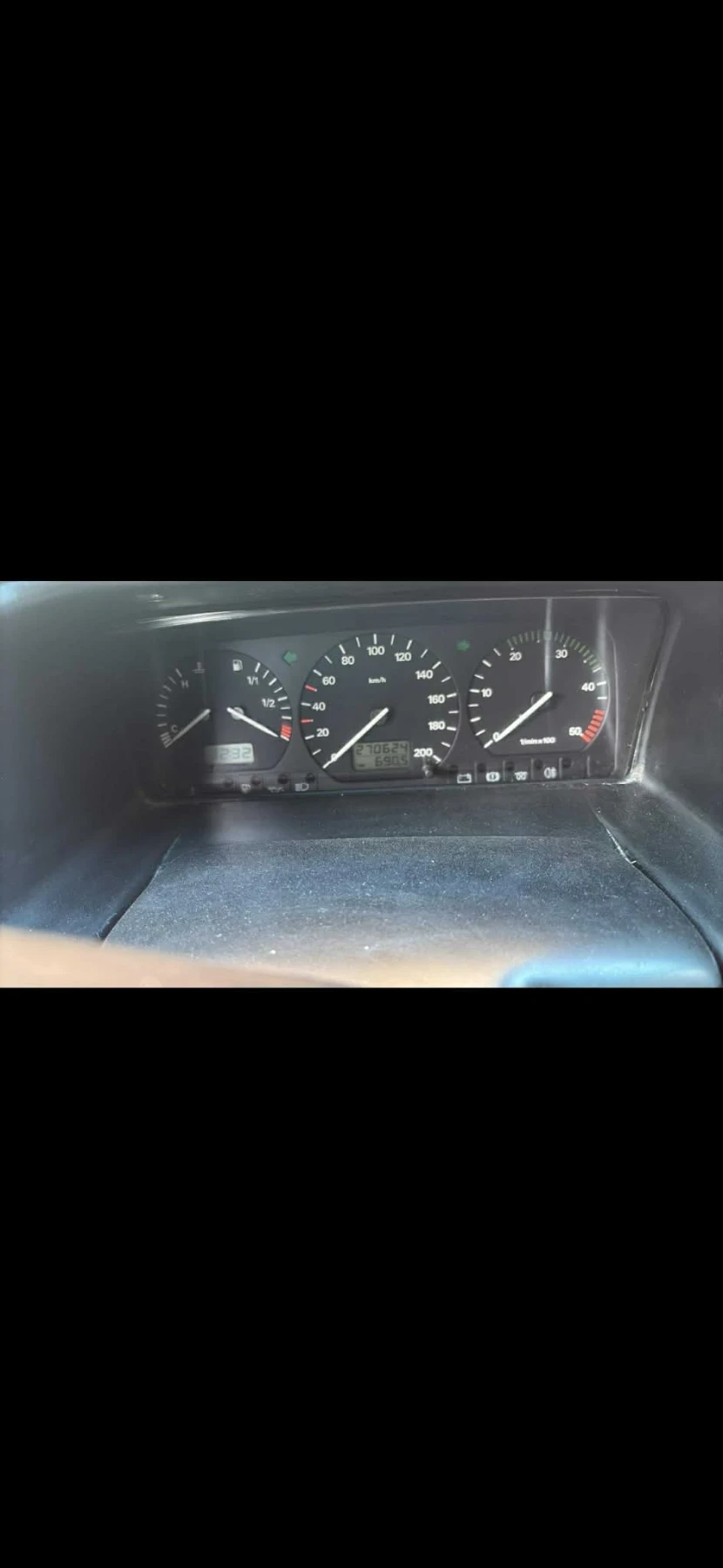 VW T4 2.5, снимка 2 - Бусове и автобуси - 53783845