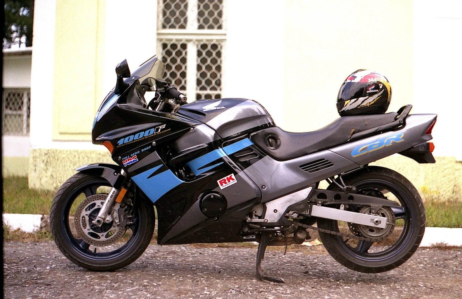 Honda Cbr 1000 F - изображение 6