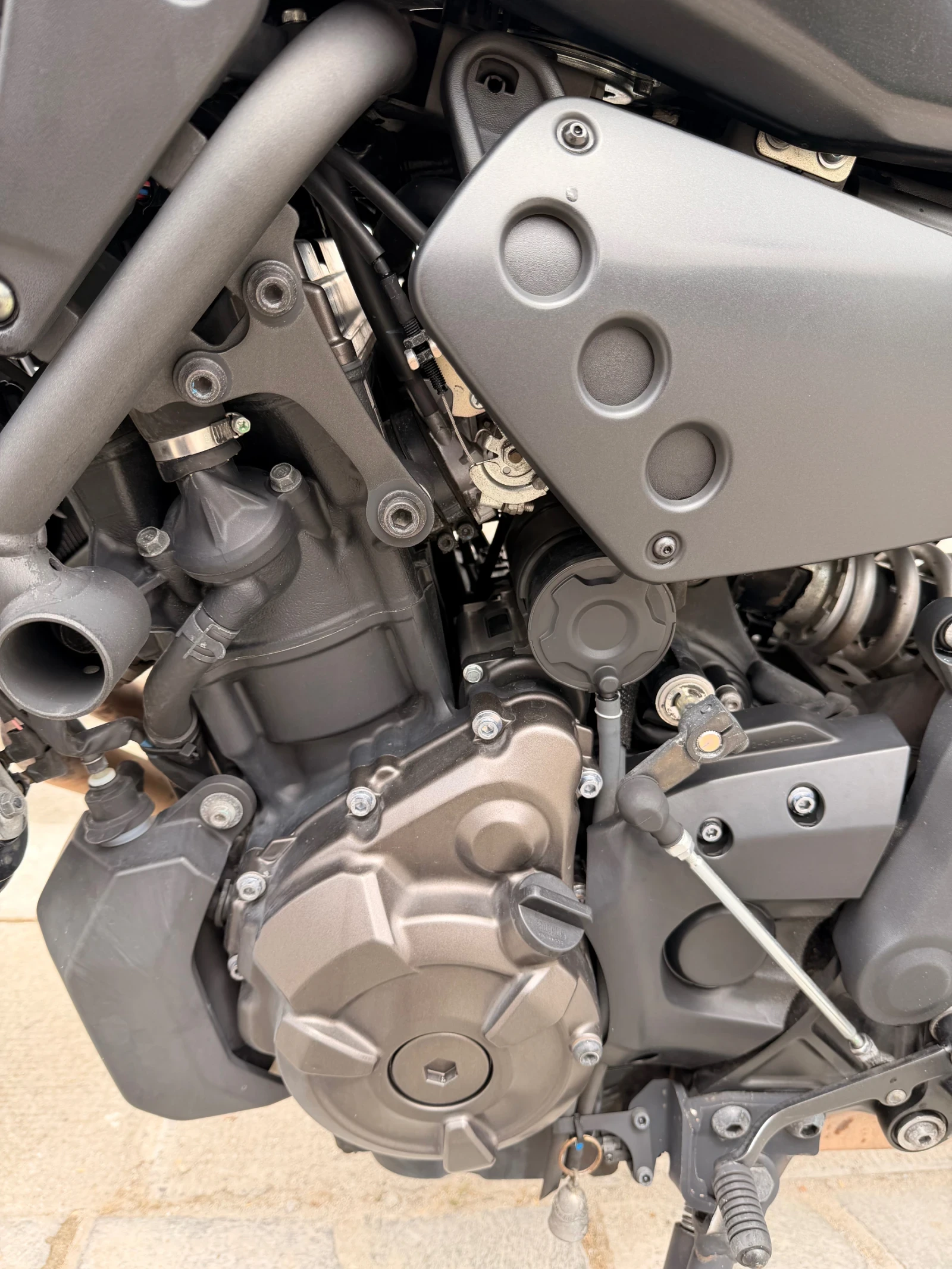 Yamaha XSR700 ABS 2020!!! Сервизна книжка!, снимка 15 - Мотоциклети и мототехника - 54371614