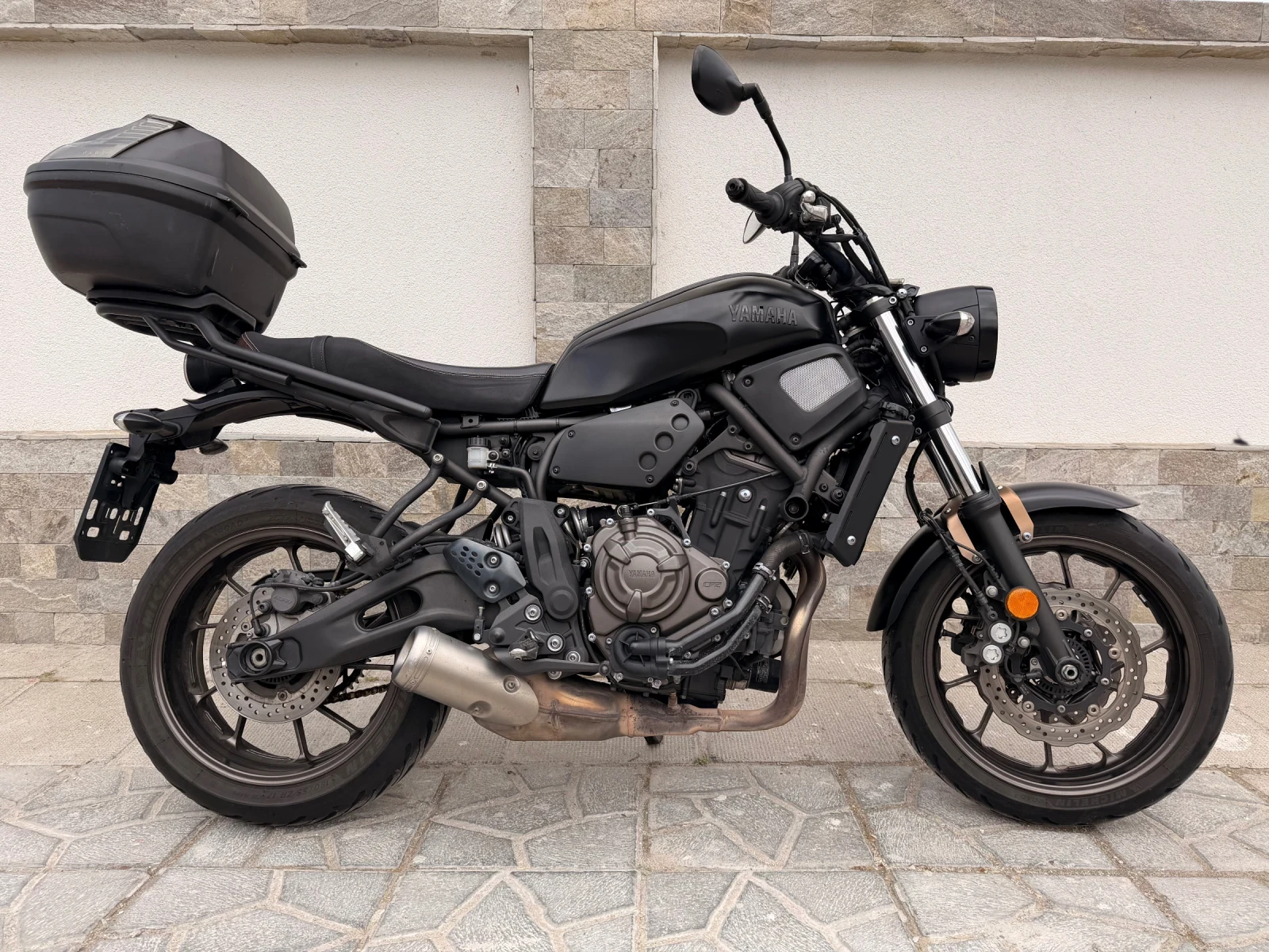 Yamaha XSR700 ABS 2020!!! Сервизна книжка!, снимка 2 - Мотоциклети и мототехника - 54371614