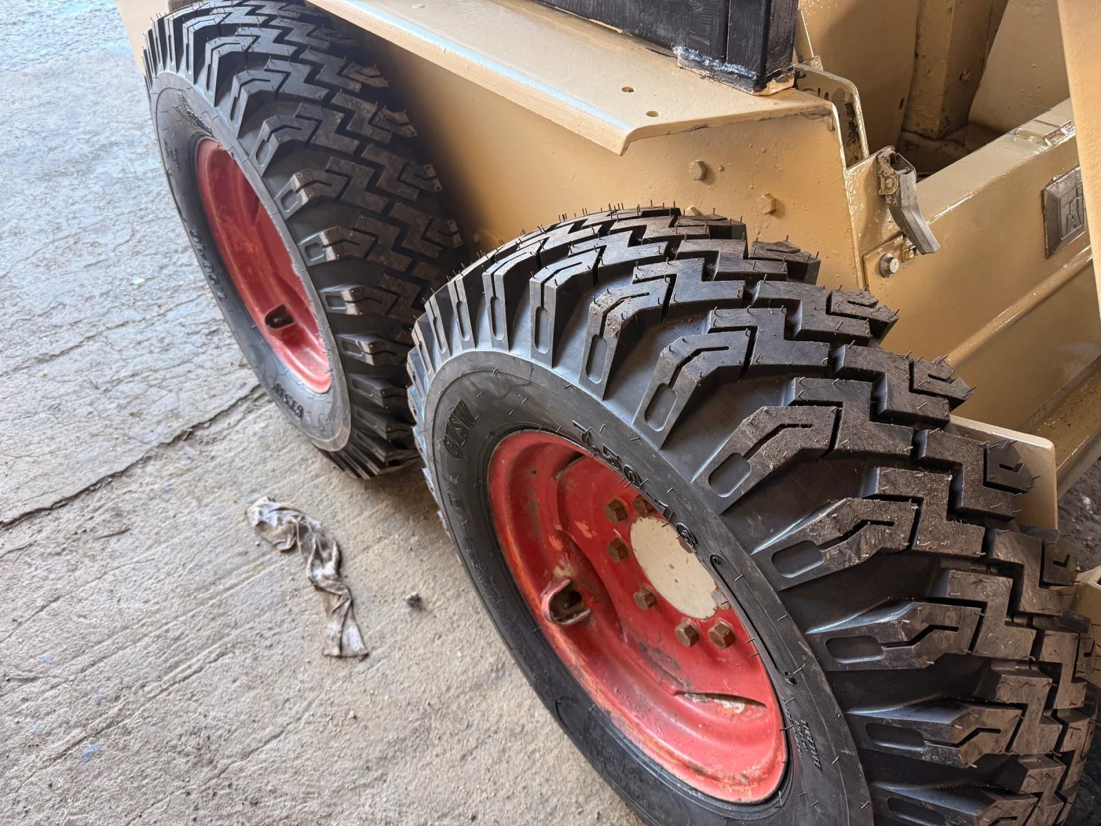 Мини челни товарачи Bobcat  - изображение 7