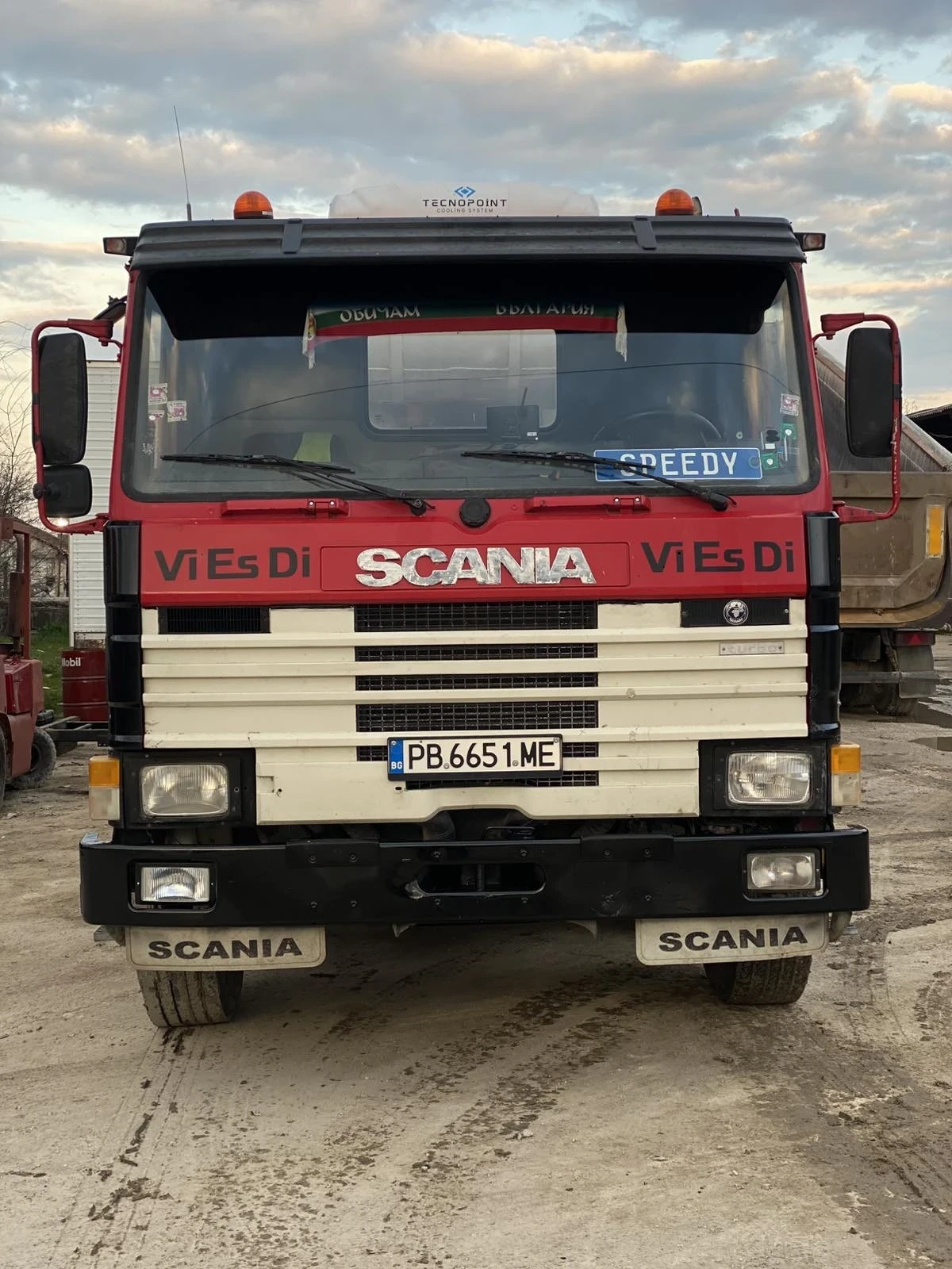 Бетон миксер Scania P113, снимка 4 - Индустриална техника - 54096759