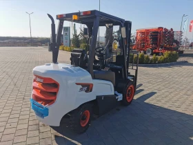 Мотокар Bobcat D35NXP, снимка 7