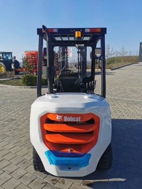 Мотокар Bobcat D35NXP, снимка 8