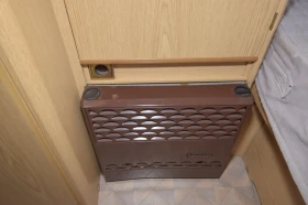 Каравана Knaus SUDWIND 350 + форселт, снимка 15