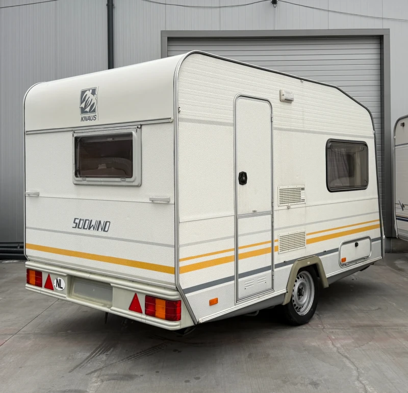 Каравана Knaus SUDWIND 350 + форселт, снимка 4 - Каравани и кемпери - 52665176
