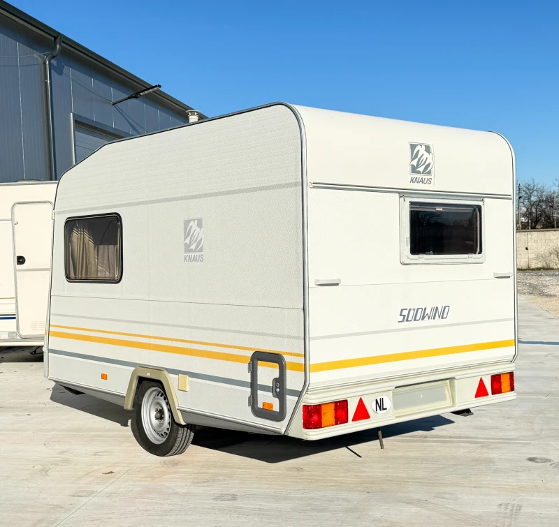 Каравана Knaus SUDWIND 350 + форселт, снимка 3 - Каравани и кемпери - 52665176