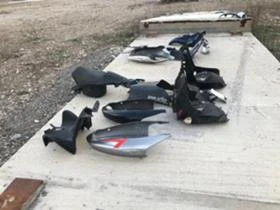 Части скутери  Априля , снимка 8