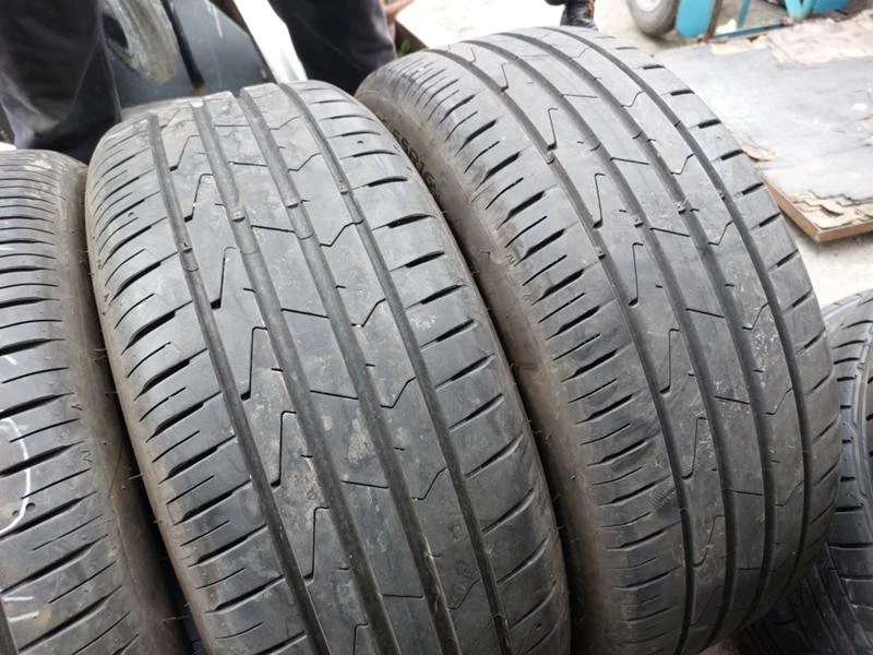 Гуми Летни 195/55R16, снимка 3 - Гуми и джанти - 36664003