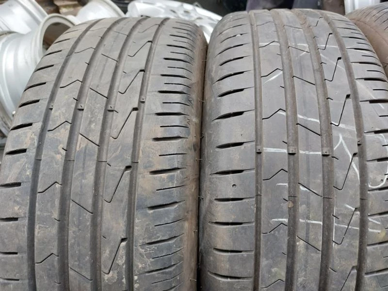 Гуми Летни 195/55R16, снимка 4 - Гуми и джанти - 36664003