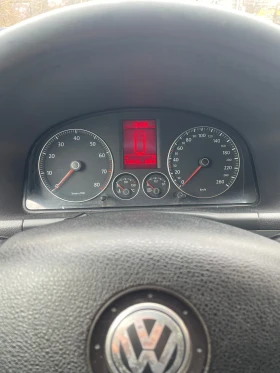 VW Touran Фабричен метан, снимка 12