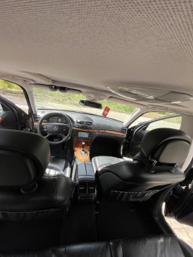 Mercedes-Benz E 320, снимка 14