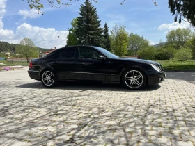 Mercedes-Benz E 320, снимка 4