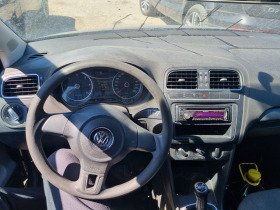 VW Polo 1.2dizel -75ks-2012god-Na Chasti!!!, снимка 9 - Автомобили и джипове - 45855544