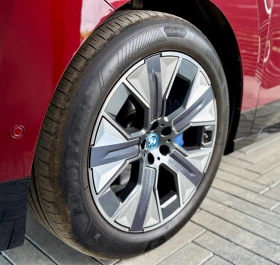 BMW iX xDrive 40/ Amido/ M / Lazer/360/Soft/HeadUp | Mobile.bg    6