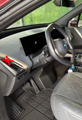 BMW iX xDrive 40/ Amido/ M / Lazer/360/Soft/HeadUp | Mobile.bg    9