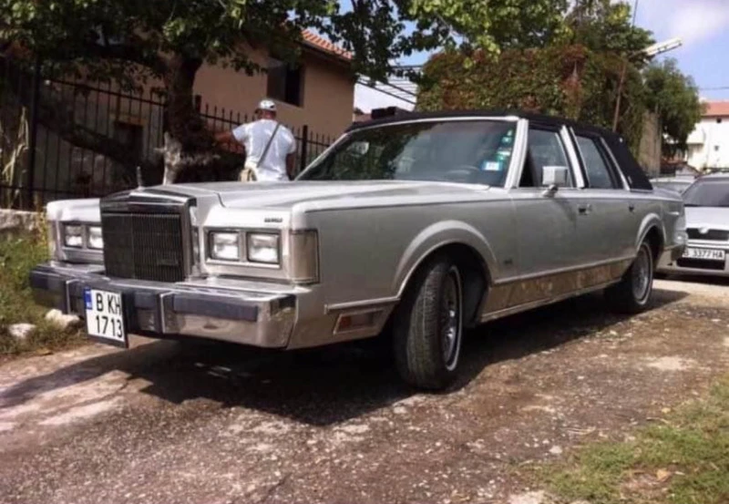 Lincoln Town car, снимка 8 - Автомобили и джипове - 47509940