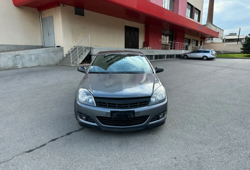 Opel Astra GTC - 1.9TDI - KLIMA, снимка 2 - Автомобили и джипове - 46853860