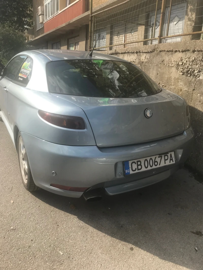 Alfa Romeo Gt, снимка 2 - Автомобили и джипове - 47294083