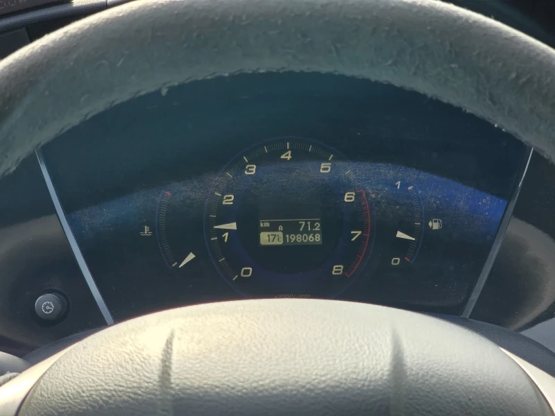 Honda Civic 1.4 бевзин, снимка 13 - Автомобили и джипове - 52717386