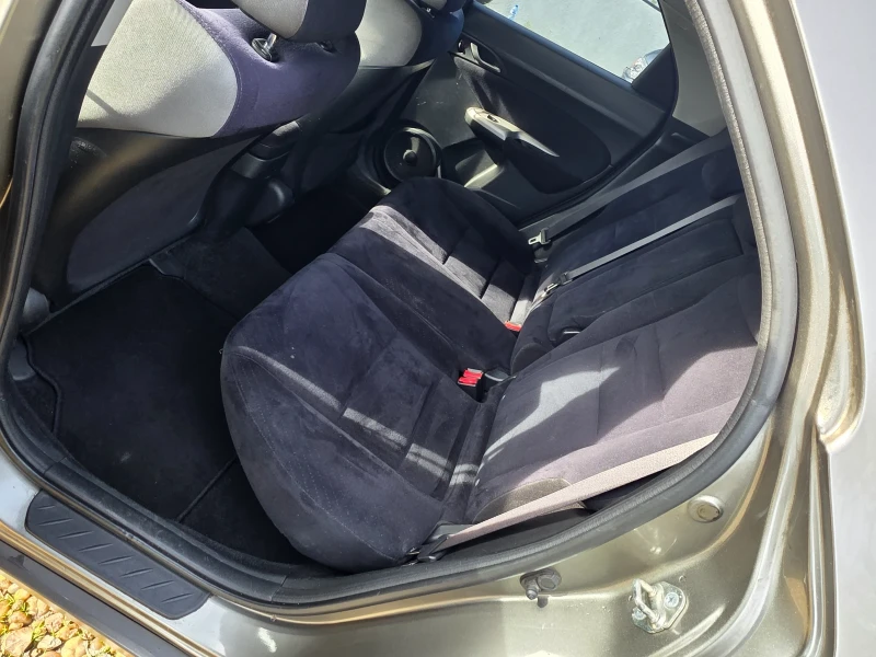 Honda Civic 1.4 бевзин, снимка 8 - Автомобили и джипове - 52717386