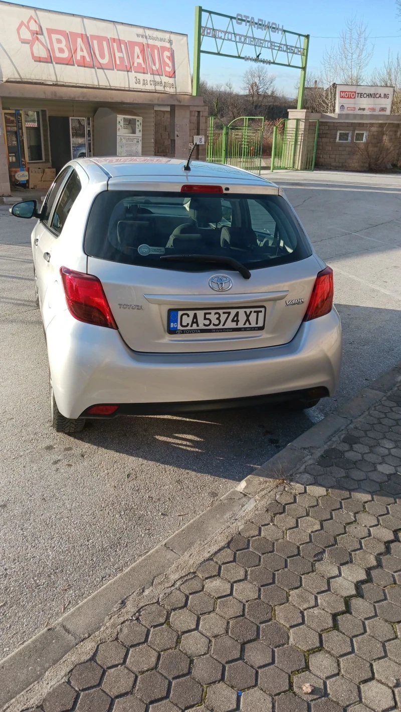 Toyota Yaris 1.33 Газ Бензин , снимка 6 - Автомобили и джипове - 53401960