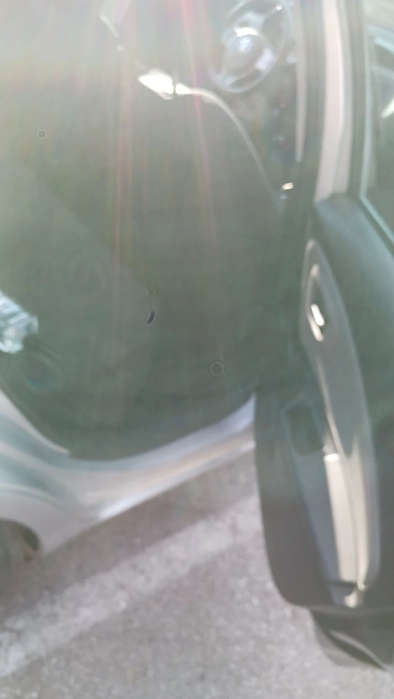 Toyota Yaris 1.33 Газ Бензин , снимка 11 - Автомобили и джипове - 53401960