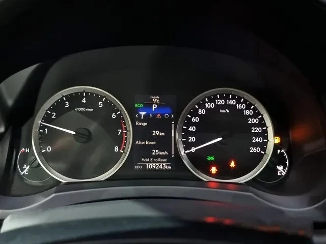 Lexus IS 250 2.5i V6 - изображение 7