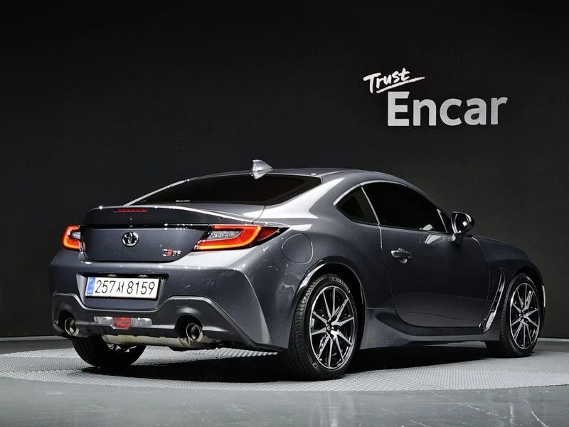 Toyota GT86 2.4 Manual, снимка 2 - Автомобили и джипове - 55662894