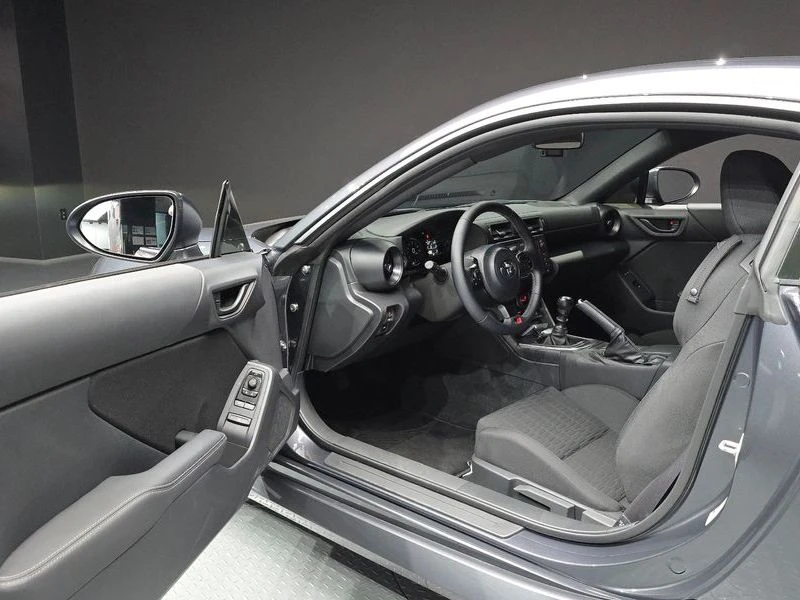 Toyota GT86 2.4 Manual, снимка 5 - Автомобили и джипове - 55662894