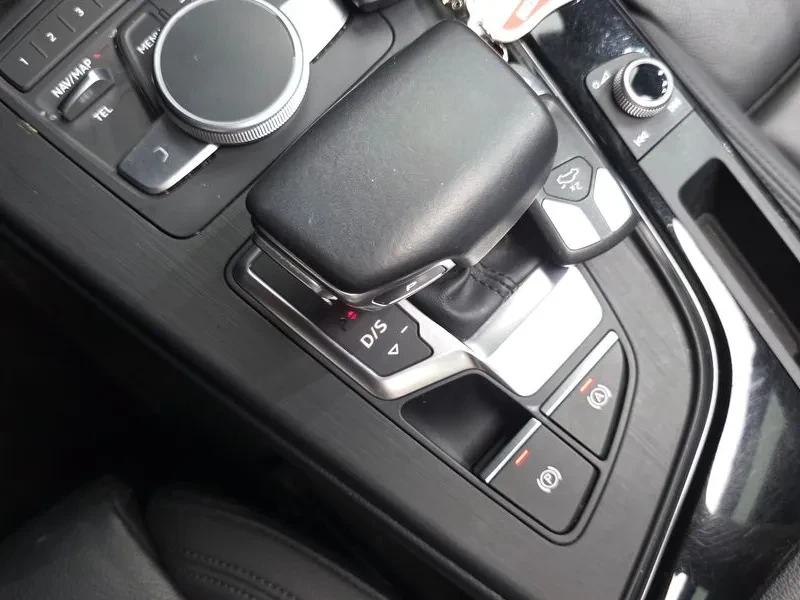 Audi A5 45 Tfsi Quattro Premium Sportback, снимка 8 - Автомобили и джипове - 56205433