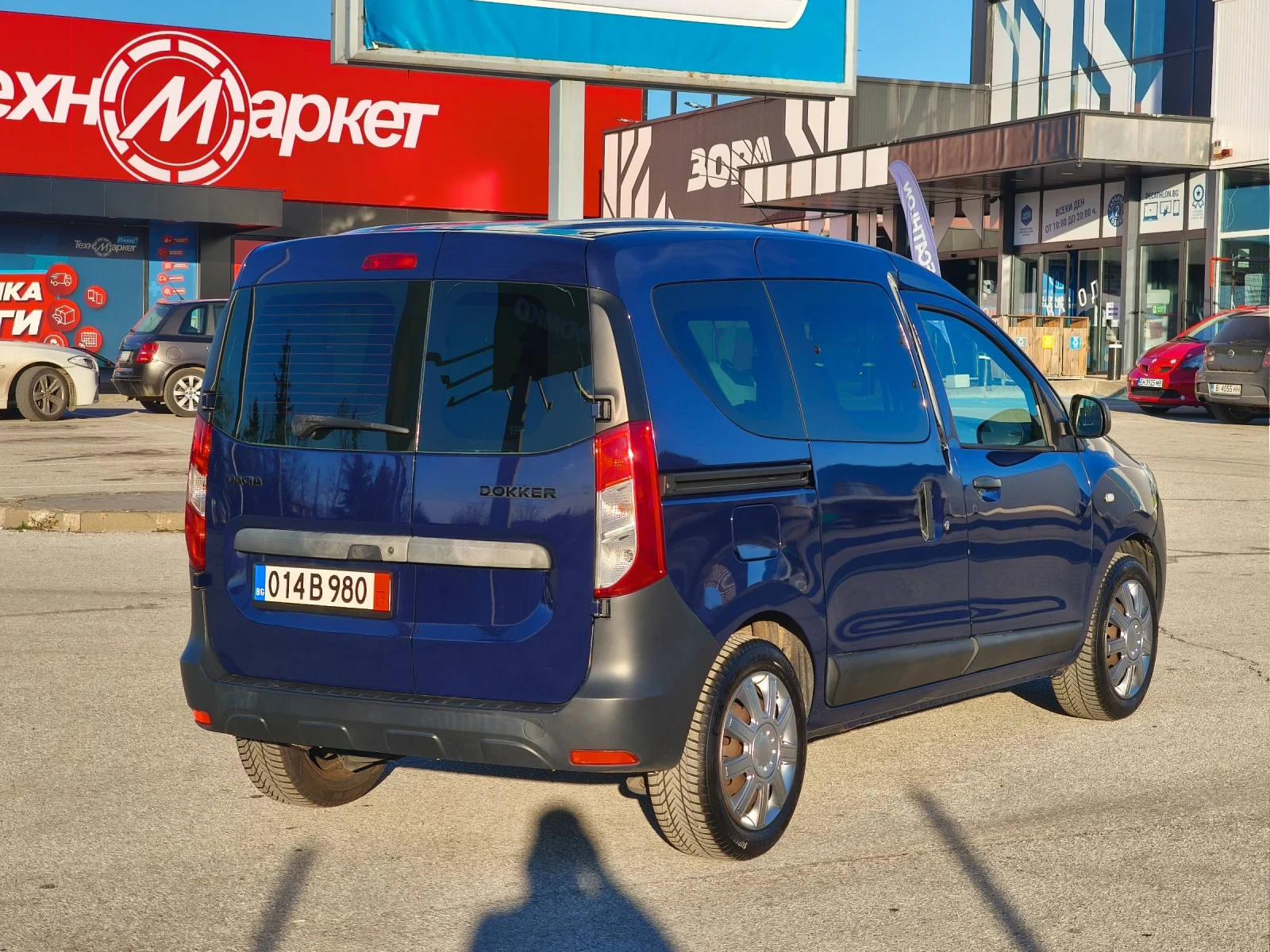 Dacia Dokker 1, 2i Turbo 115кс КЛИМАТИК ШВЕЙЦАРИЯ - изображение 6