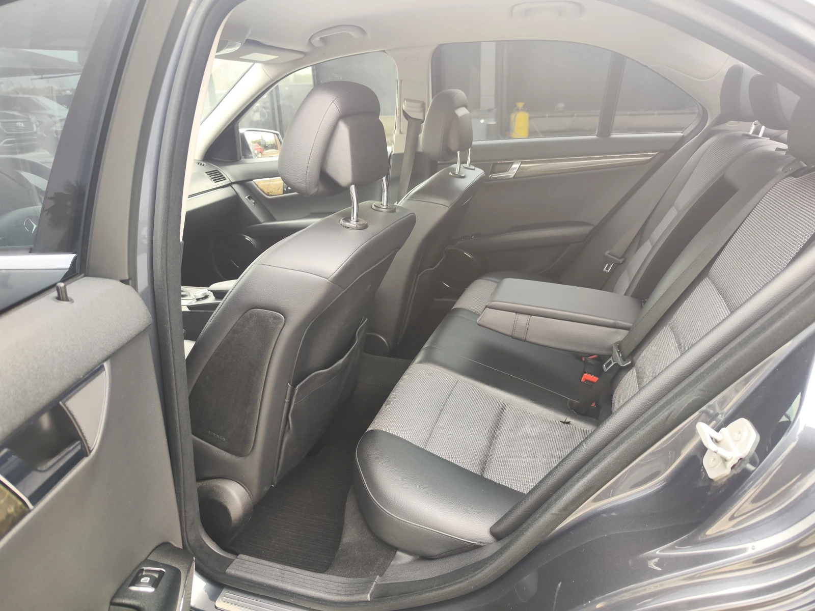 Mercedes-Benz C 350 * AMG* GERMANY | Mobile.bg   12