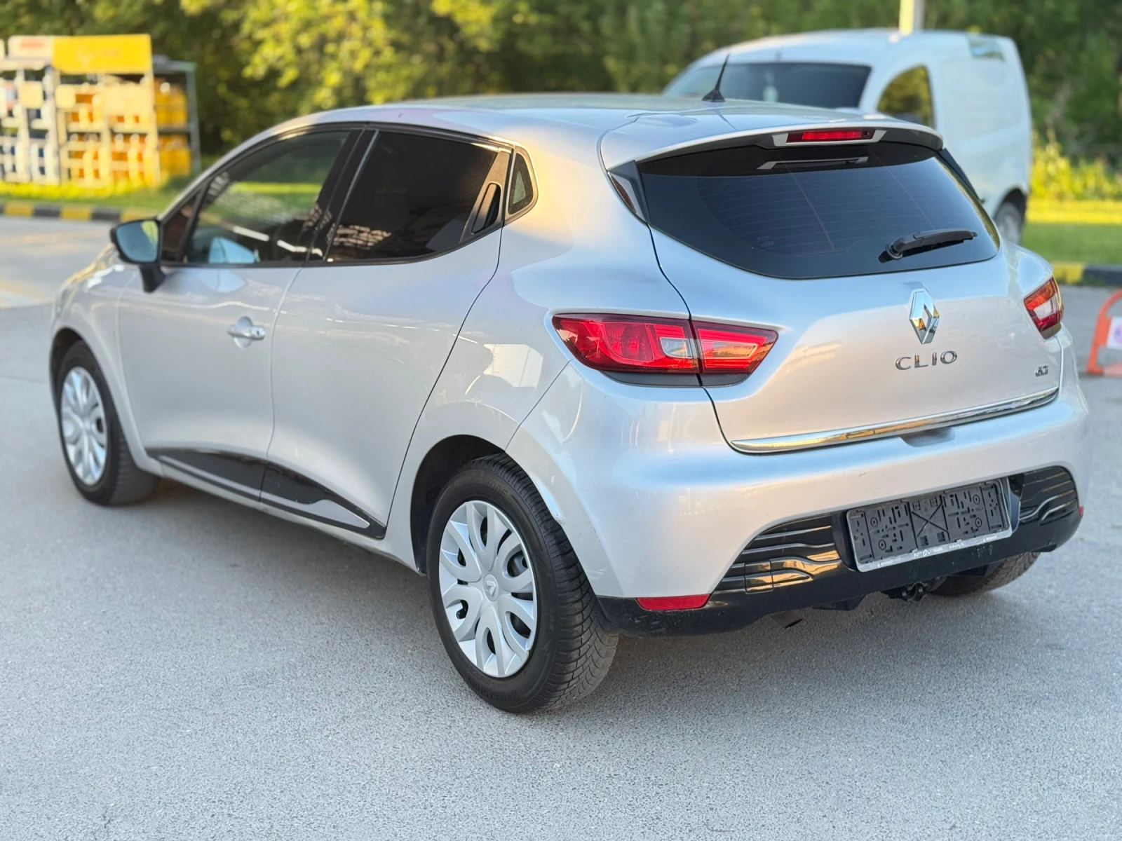 Renault Clio 1.5dci Навигация* Климатик - изображение 7