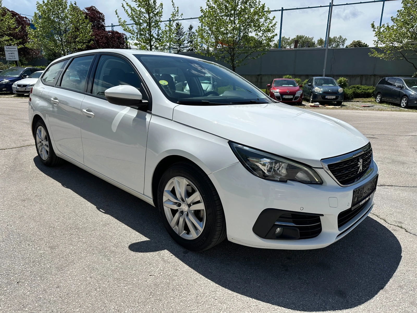 Peugeot 308 1.5 HDI/Facelift - изображение 6