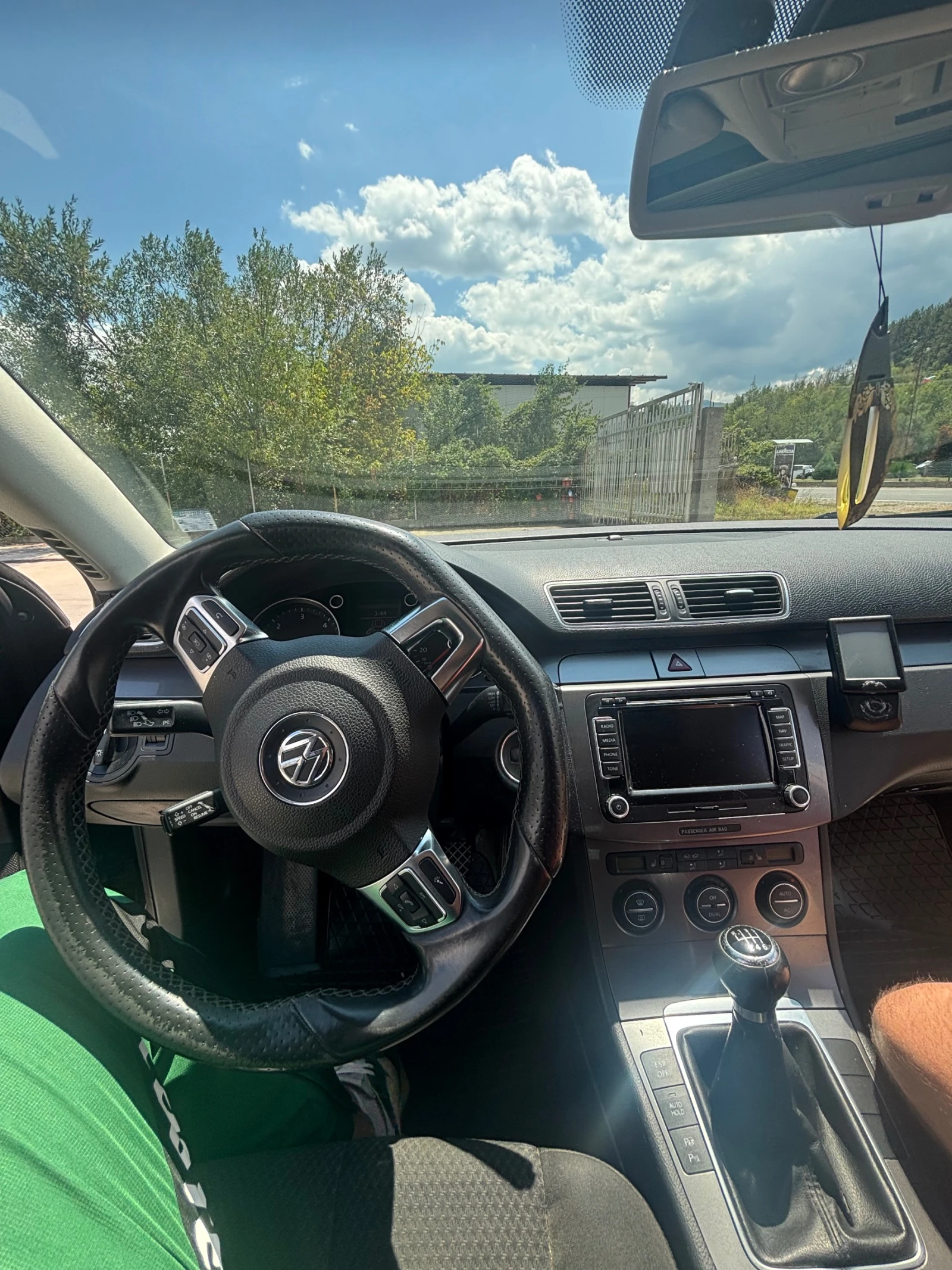 VW Passat 2.0 TDI CR  - изображение 8