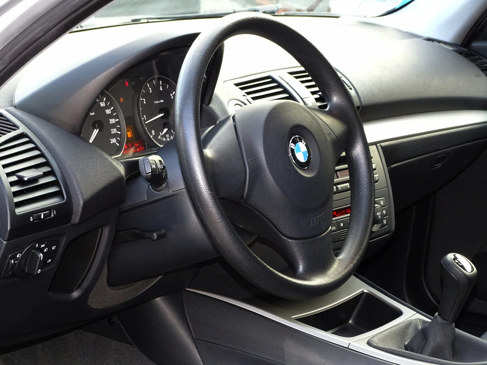 BMW 120 2.0i 150 Коня_* Германия_*  - изображение 9