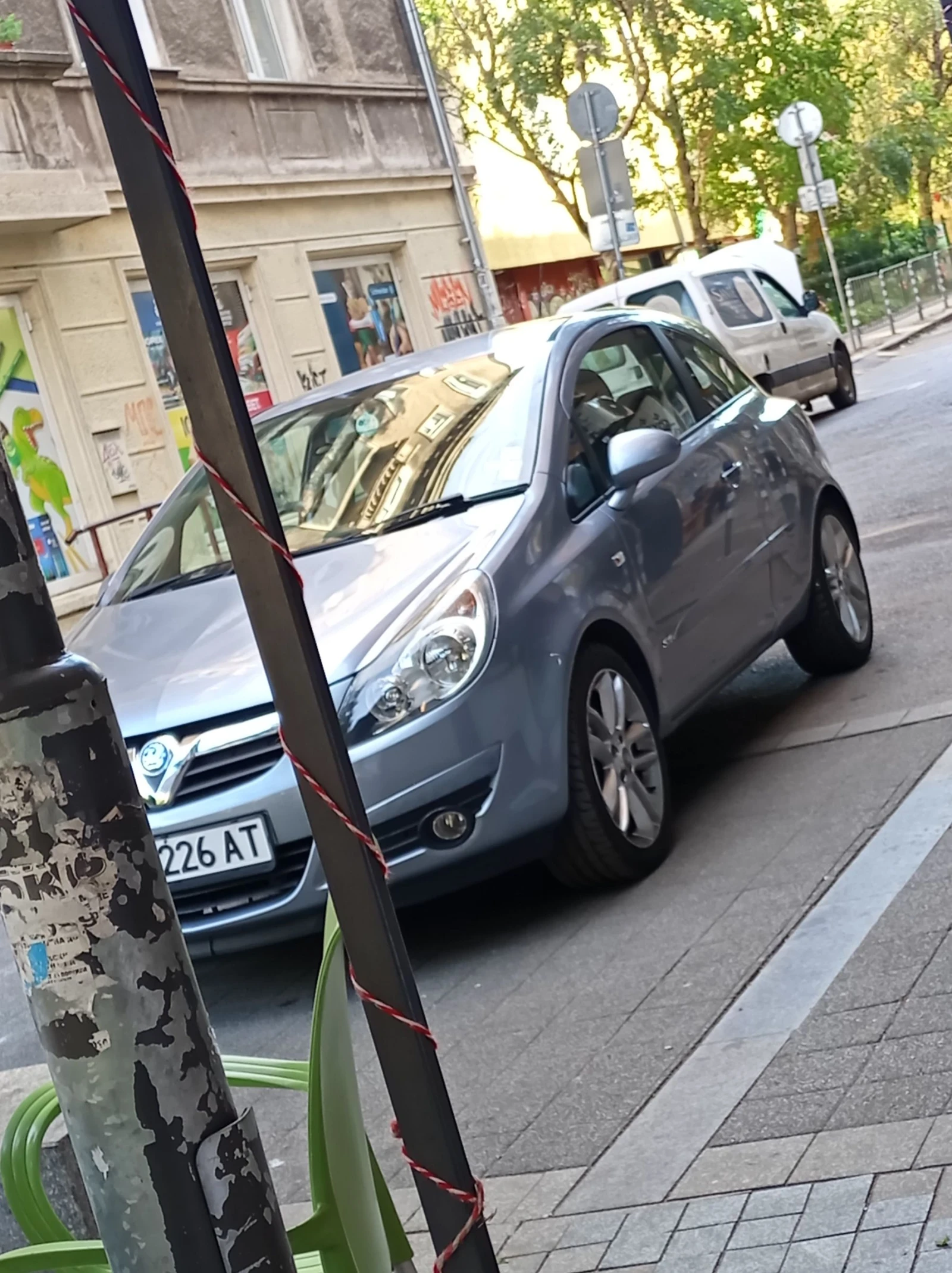 Opel Corsa D 1.4 Верига Twinport ДЕСЕН ВОЛАН, снимка 14 - Автомобили и джипове - 55057805