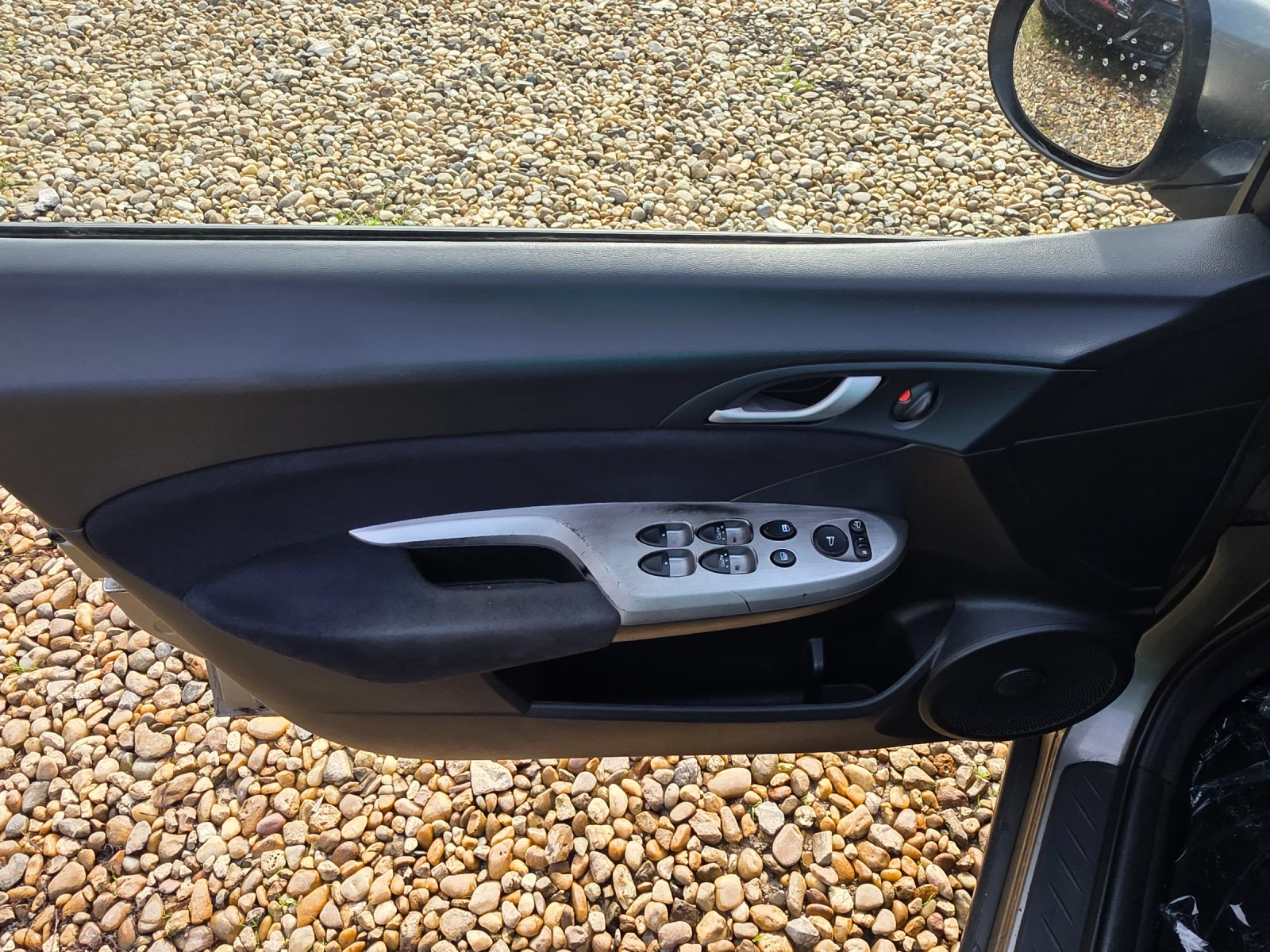 Honda Civic 1.4  | Mobile.bg   11