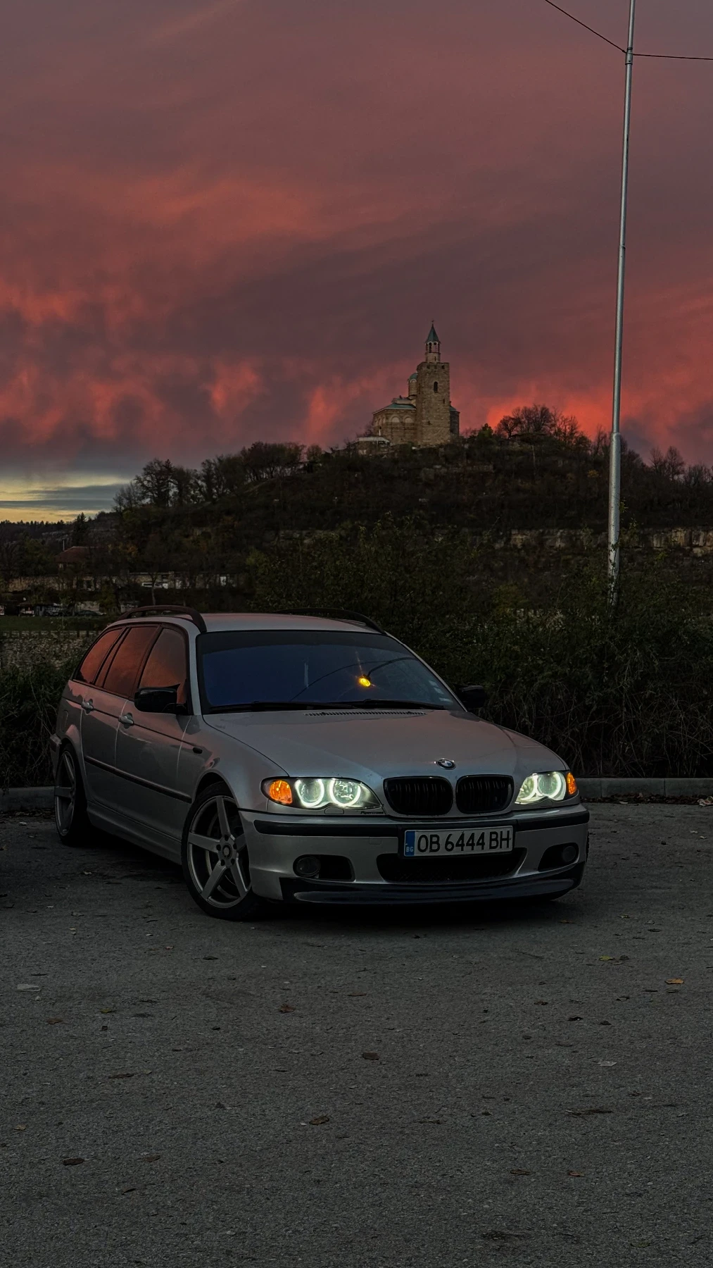 BMW 330