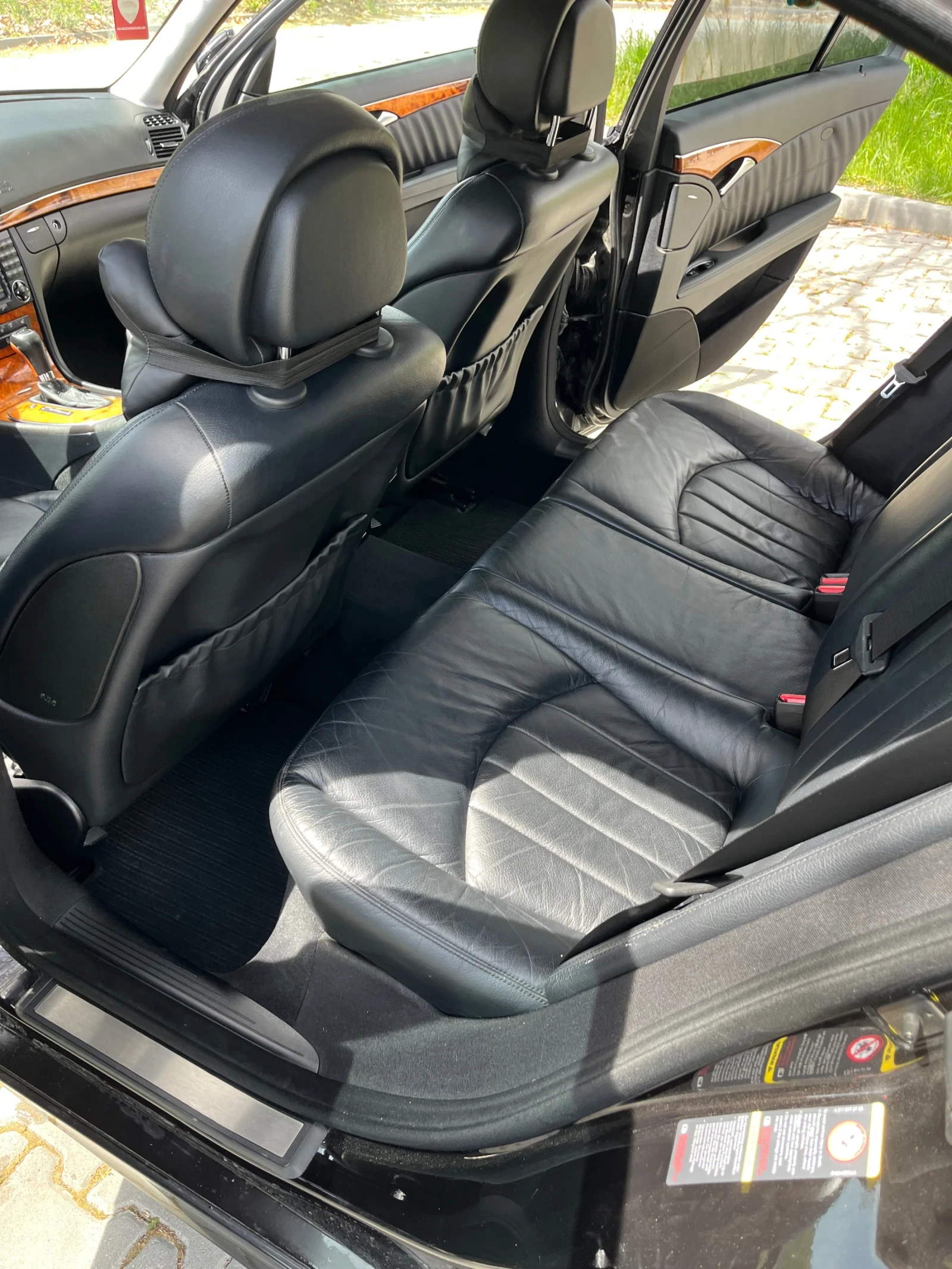 Mercedes-Benz E 320, снимка 13 - Автомобили и джипове - 54562971